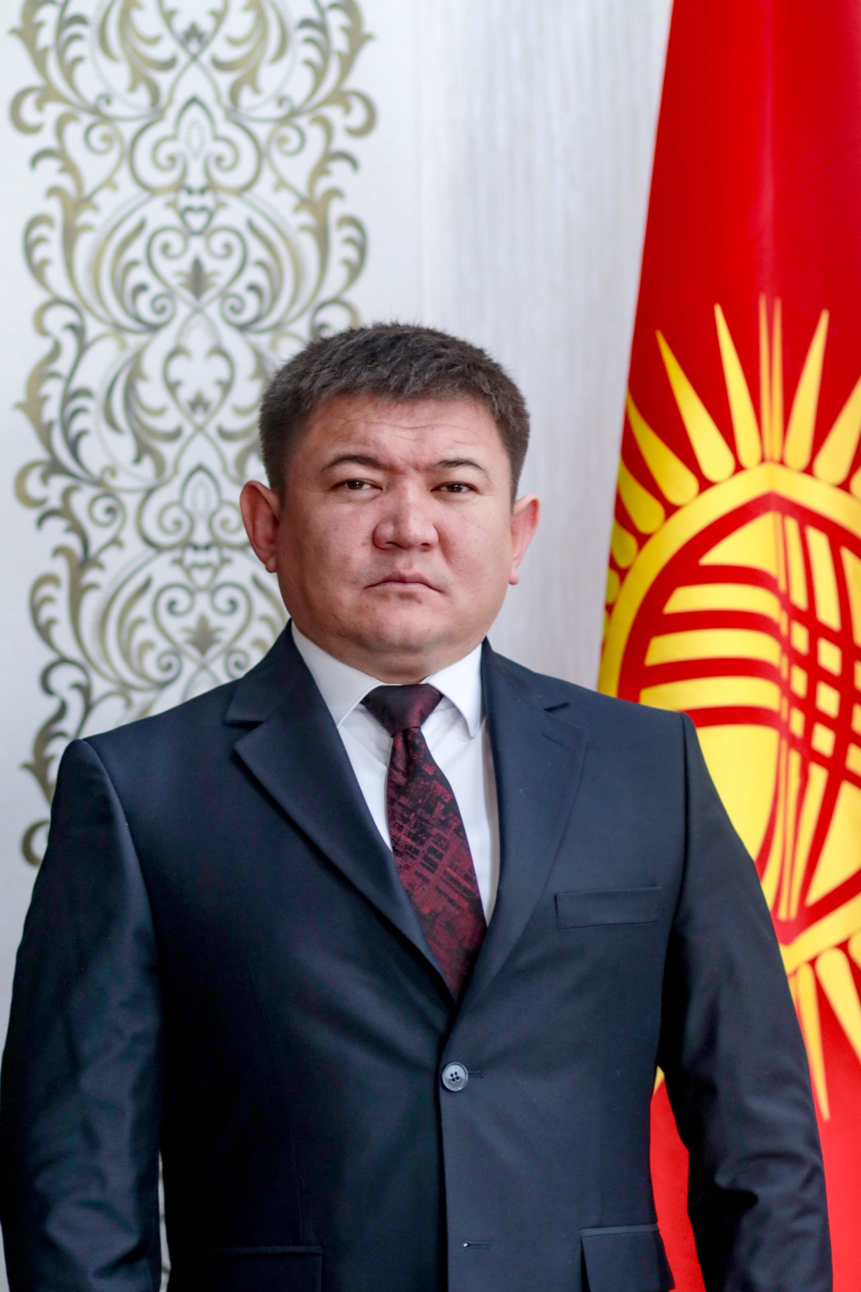 Кара-Суу районунун мамлекеттик администрациясынын акими